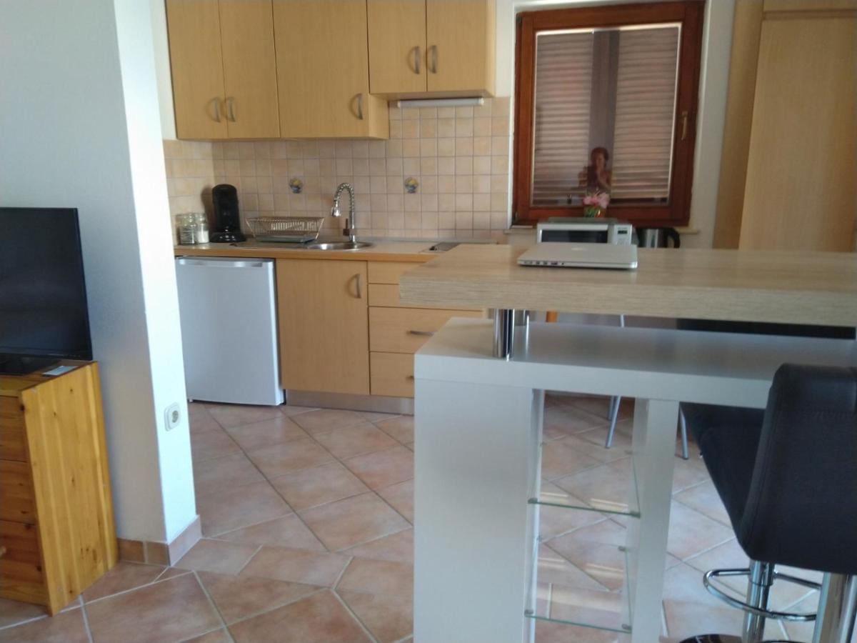 פג Apartment Edina Pag מראה חיצוני תמונה